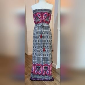 Barely Worn - MAURICES - Super Cute Strapless Black/Pink Maxi Dress, Size Large